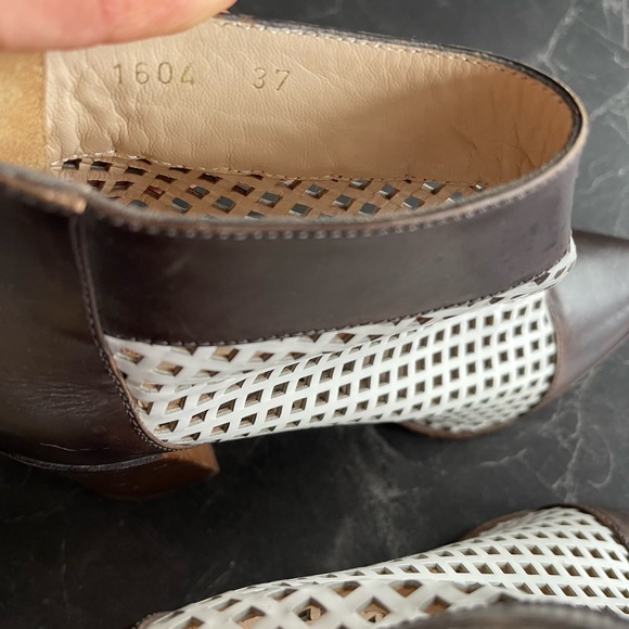 Capezzani Brown and white leather boots size 37 USA 6 - Picture 10 of 13